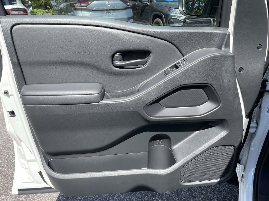 New 2027 Nissan Frontier S RWD image 11