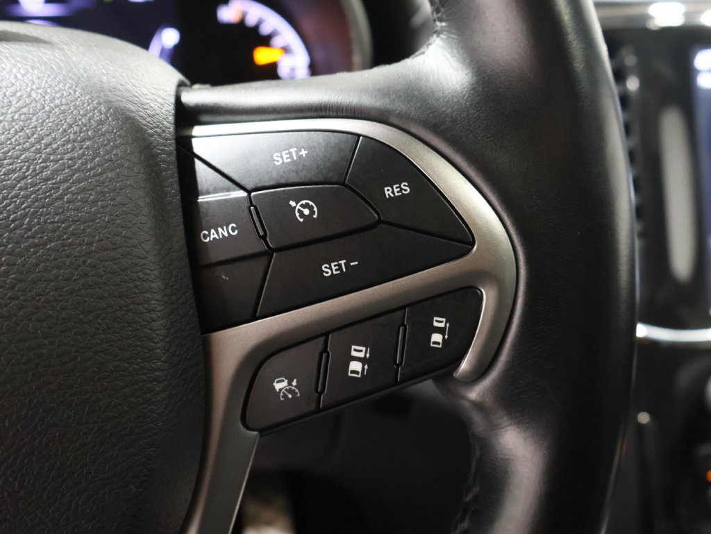 Used 2021 Jeep Grand Cherokee High Altitude AWD/4WD image 43