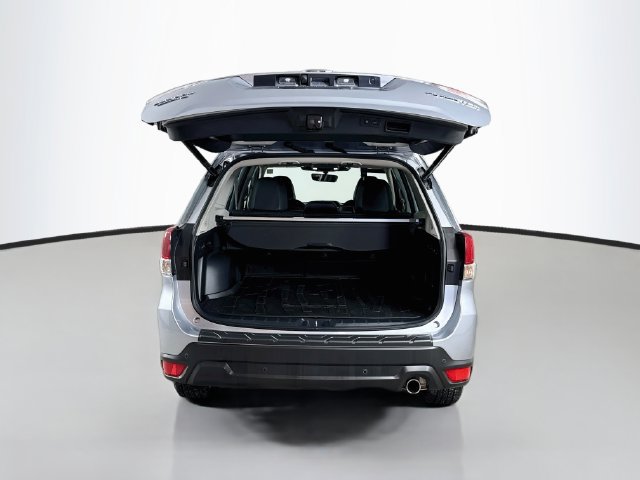 Used 2023 Subaru Forester Limited AWD/4WD image 30