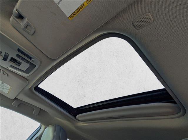 Used 2023 Toyota Sienna XLE FWD image 14