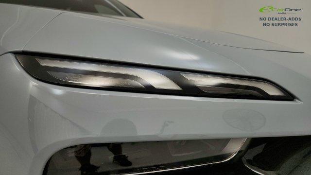 Used 2025 BMW 740i RWD image 22