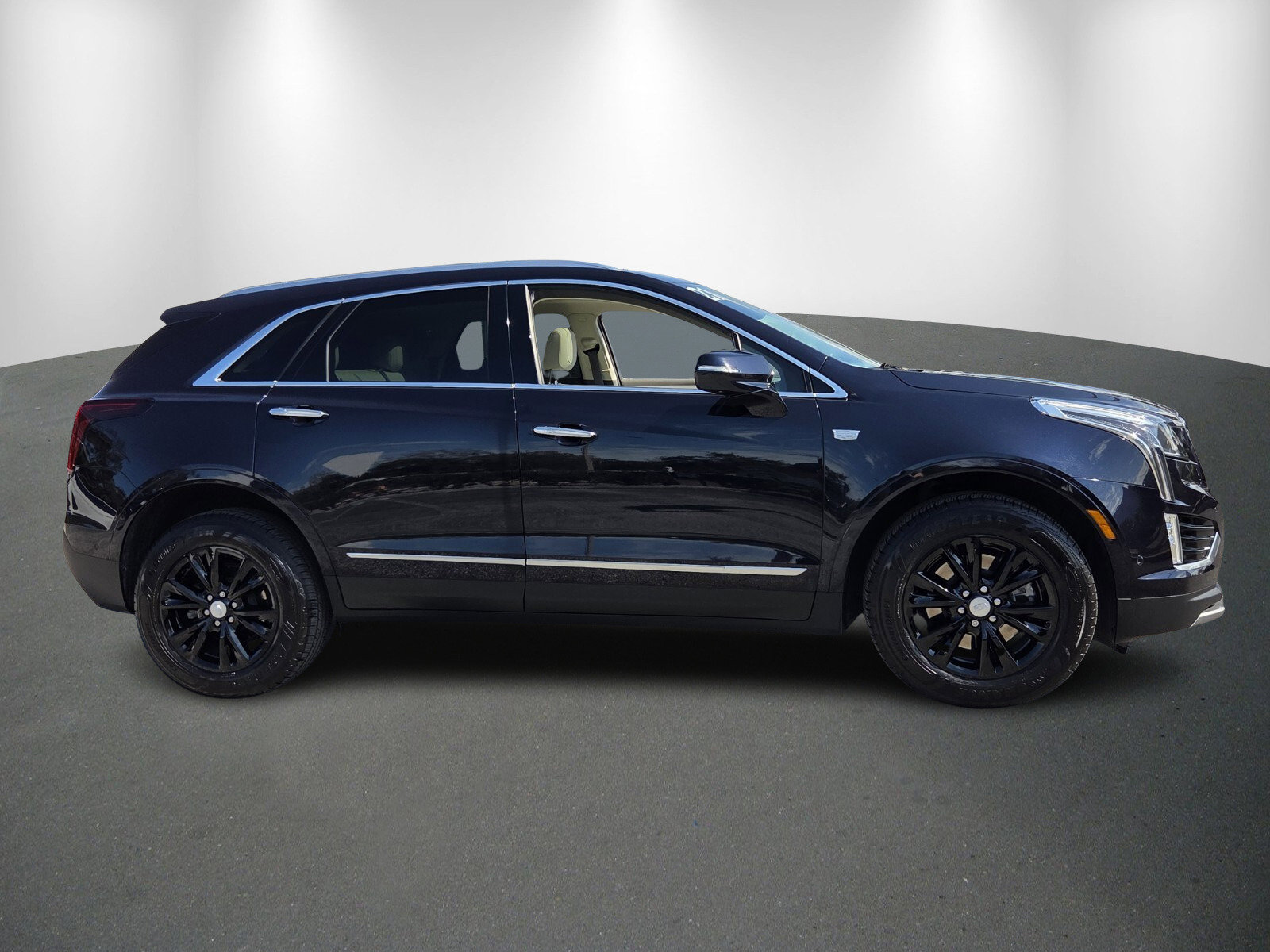 Used 2021 Cadillac XT5 Premium Luxury image 8