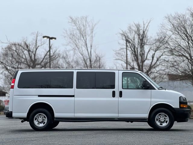 Used 2023 Chevrolet Express 3500 LS image 4