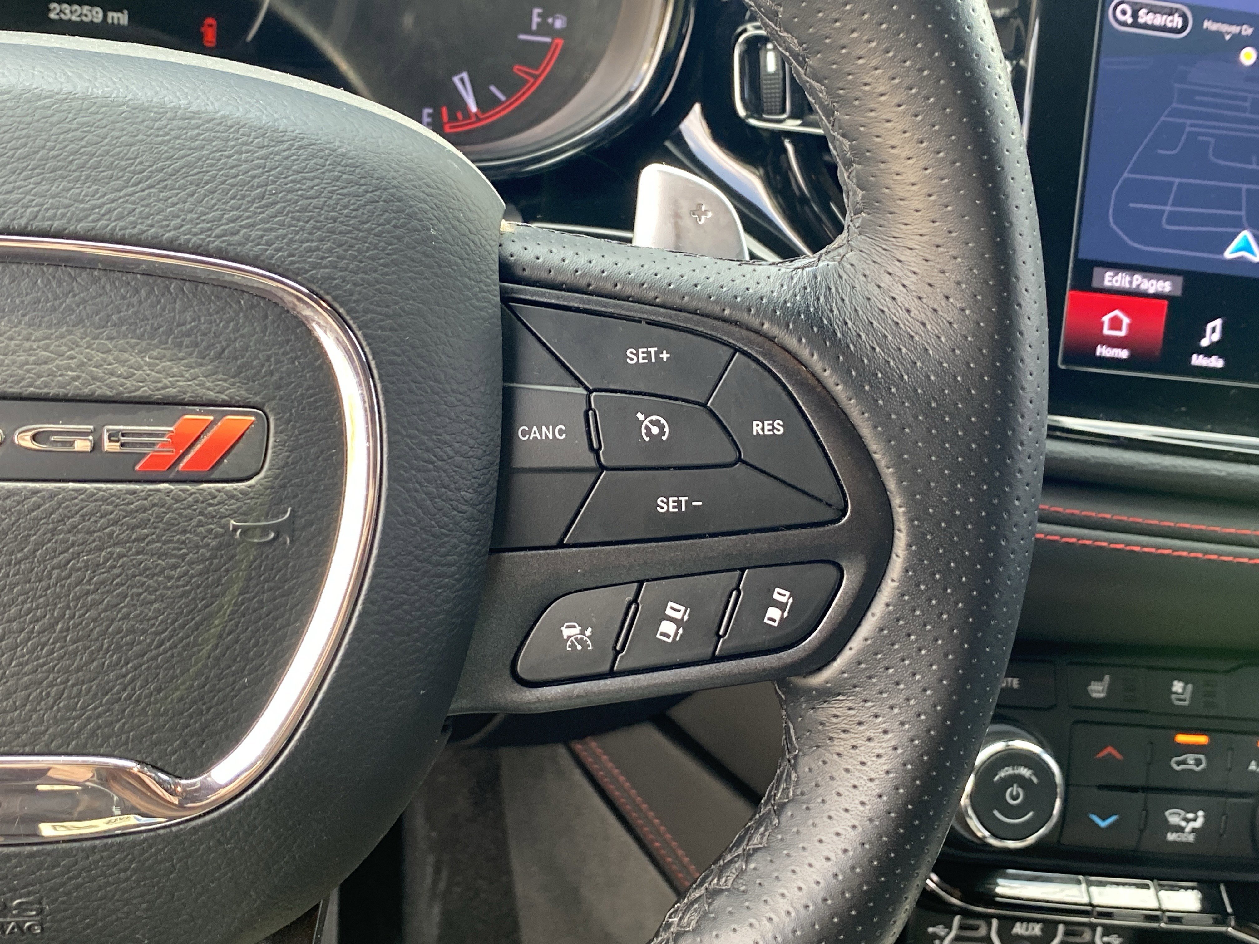 Used 2025 Dodge Durango R/T AWD/4WD image 34