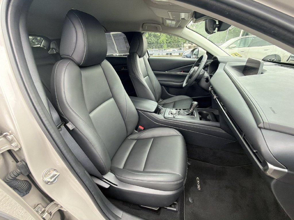 Used 2022 MAZDA CX-30 AWD 2.5 S w/ Select Package image 22