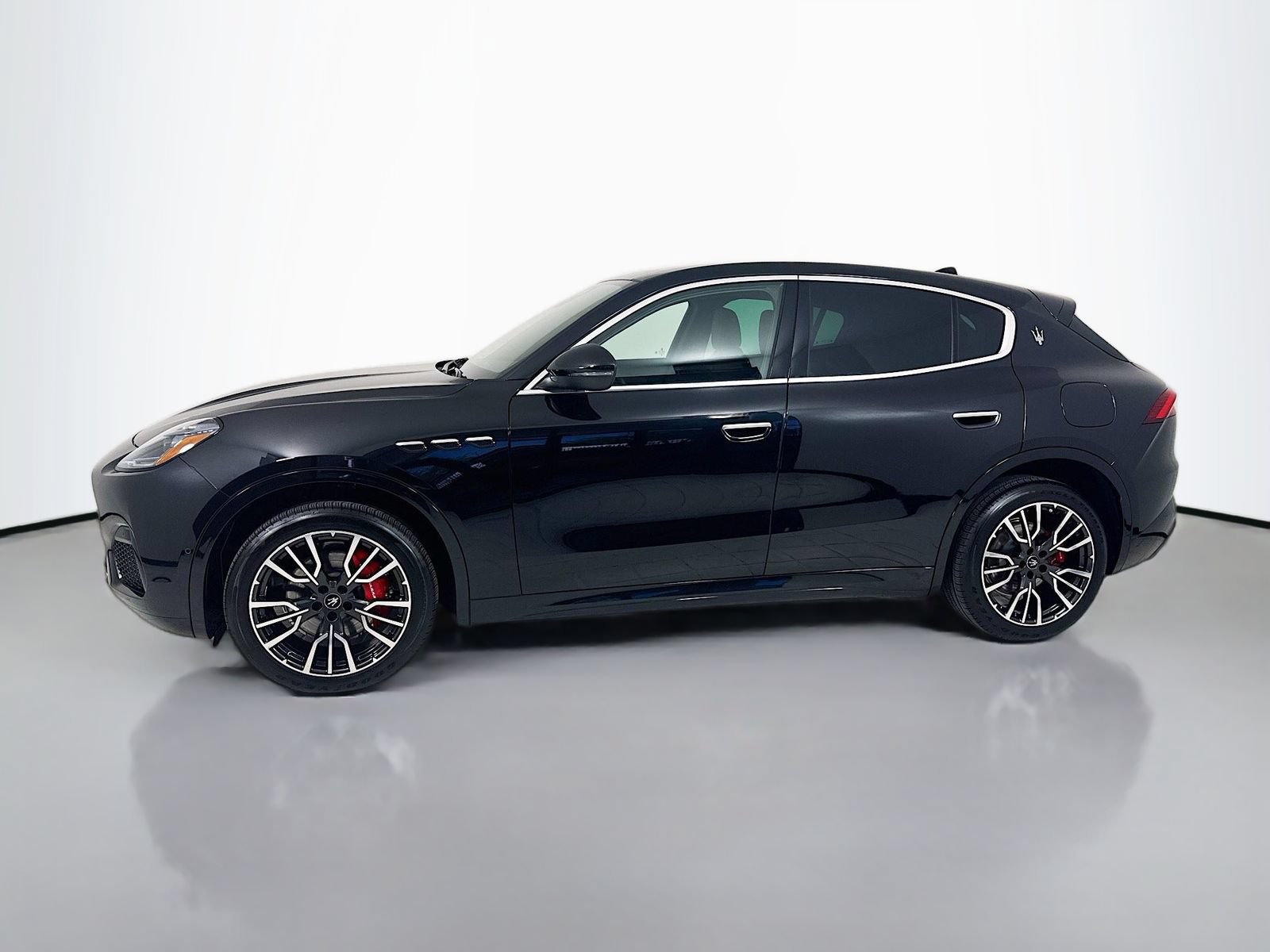 New 2025 Maserati Grecale GT AWD/4WD image 5