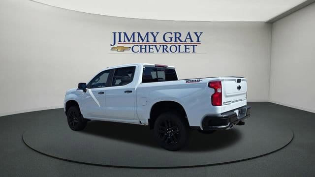 New 2026 Chevrolet Silverado 1500 LT Trail Boss w/ LT Trail Boss Premium Package AWD/4WD image 3