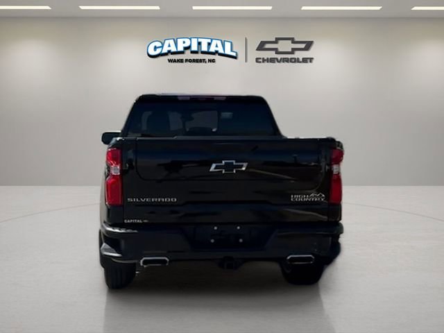 Used 2024 Chevrolet Silverado 1500 High Country w/ High Country Premium Package image 4