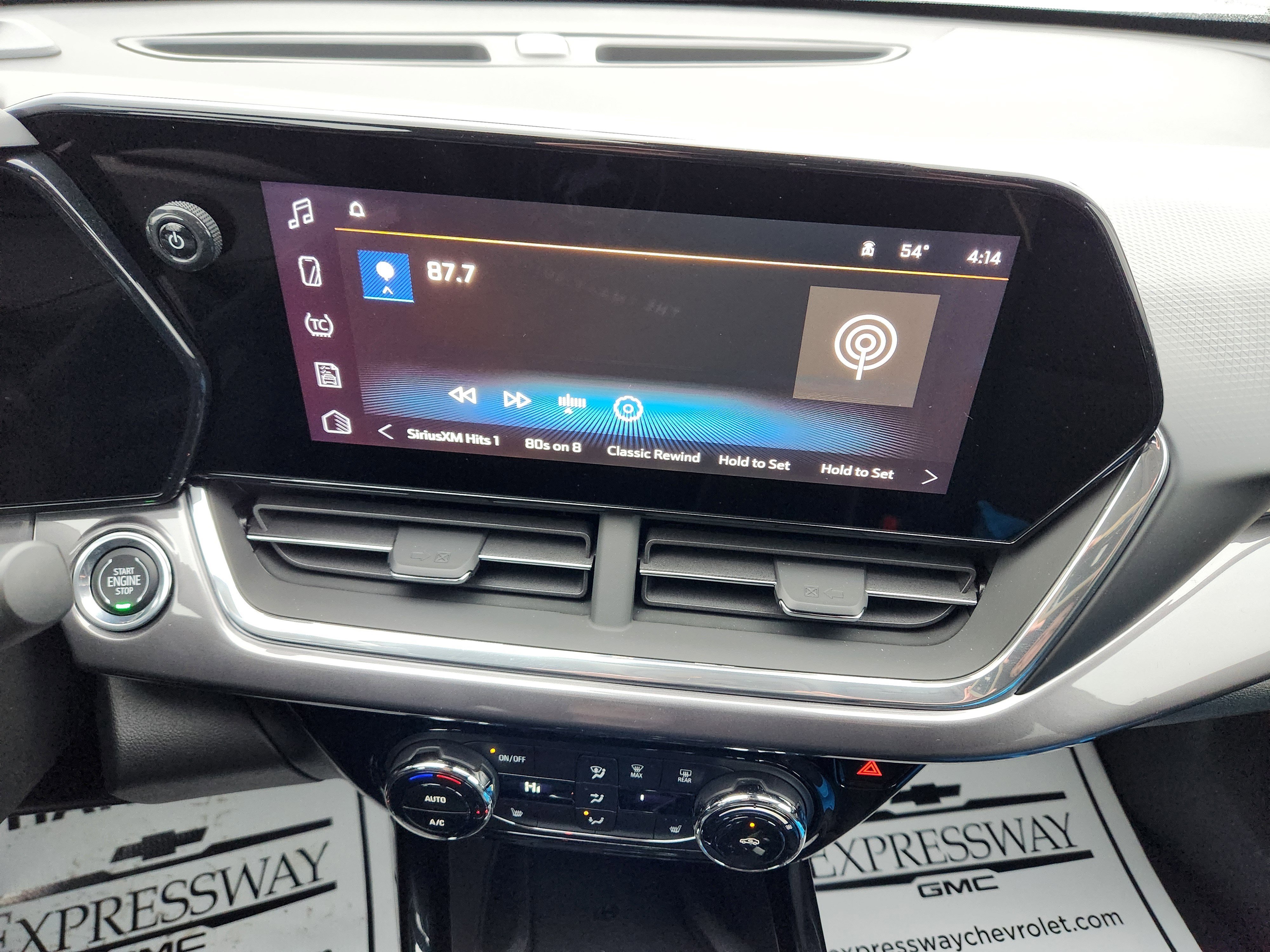 New 2026 Chevrolet Trax ACTIV w/ Sunroof Package image 12