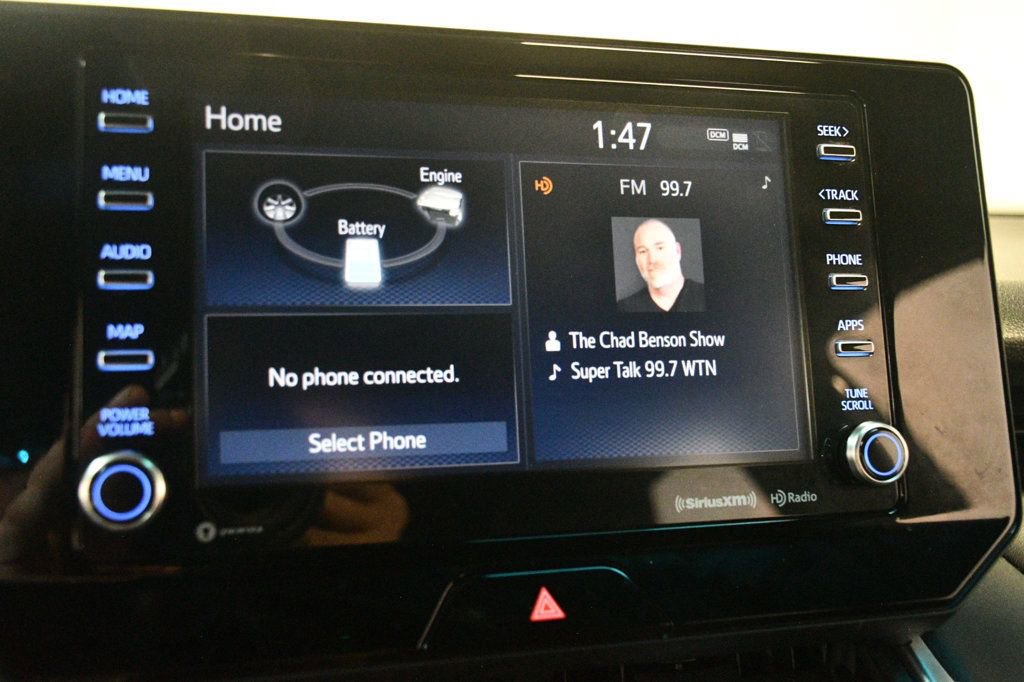 Used 2022 Toyota Venza XLE image 56