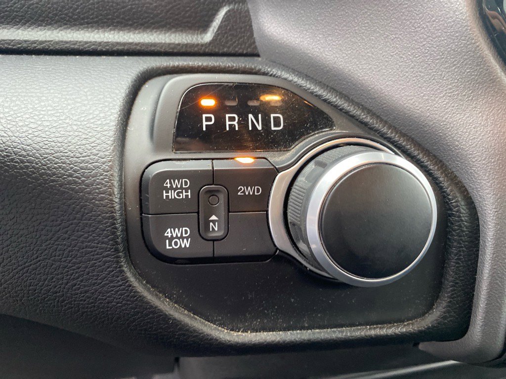 Used 2024 RAM 2500 Big Horn w/ Safety Group image 12