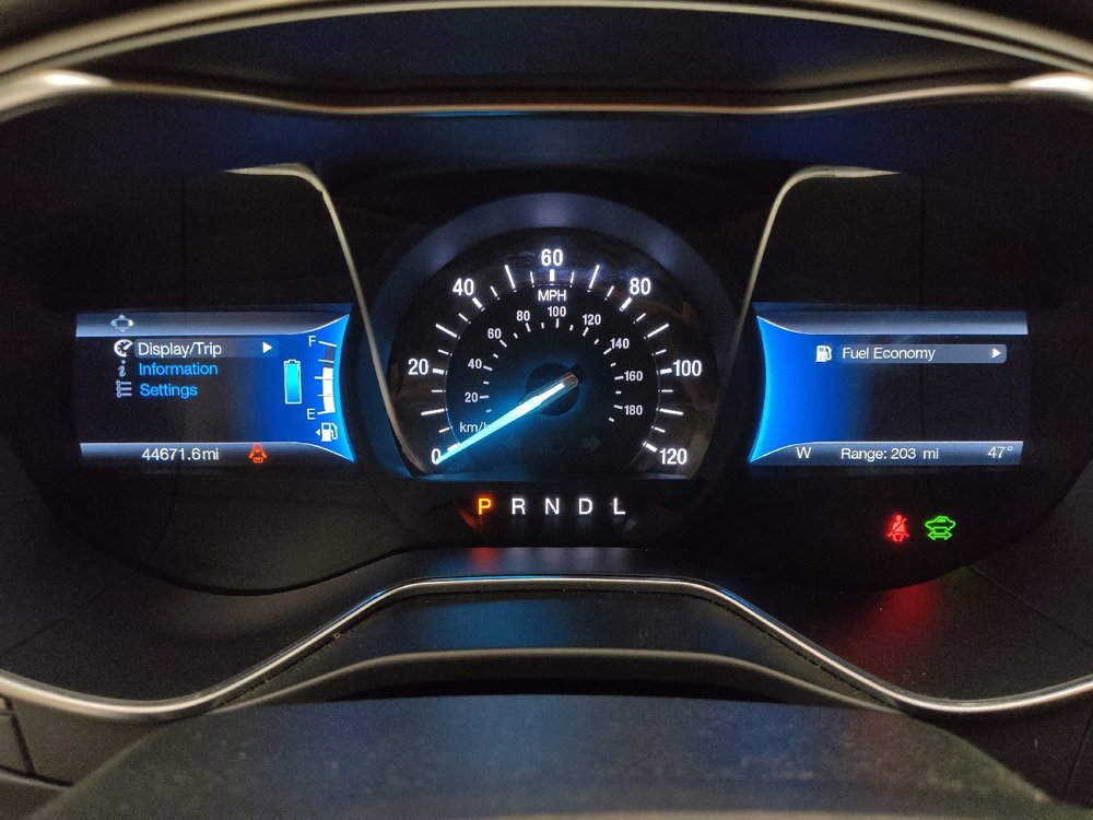 Used 2018 Ford Fusion S image 23