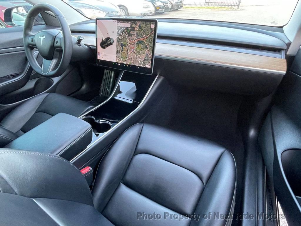 Used 2020 Tesla Model 3 Standard Range Plus RWD image 14