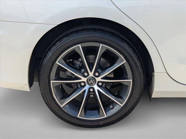 Used 2016 Toyota Camry XSE w/ Moonroof Package image 25