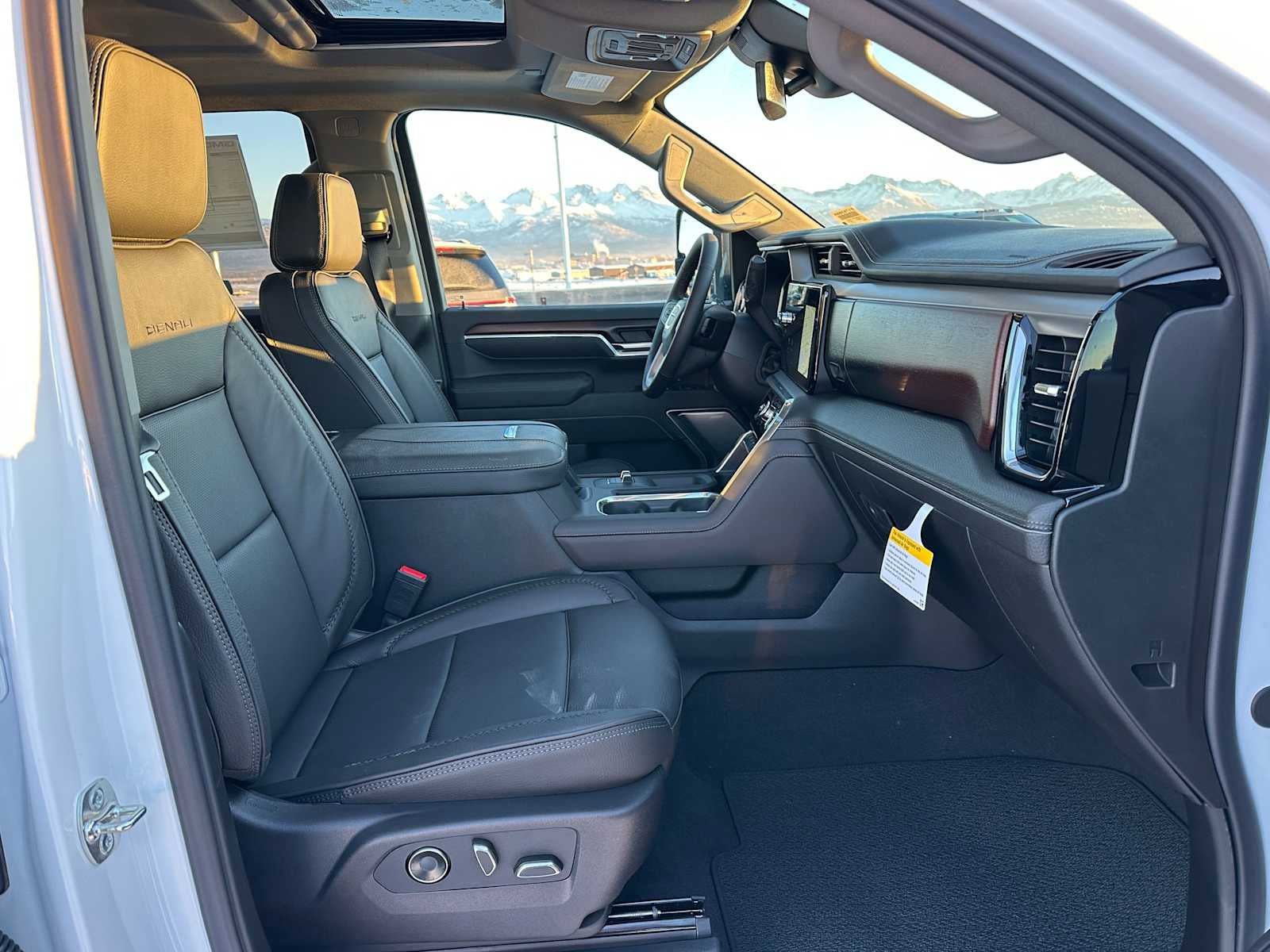 New 2026 GMC Sierra 2500 Denali image 10
