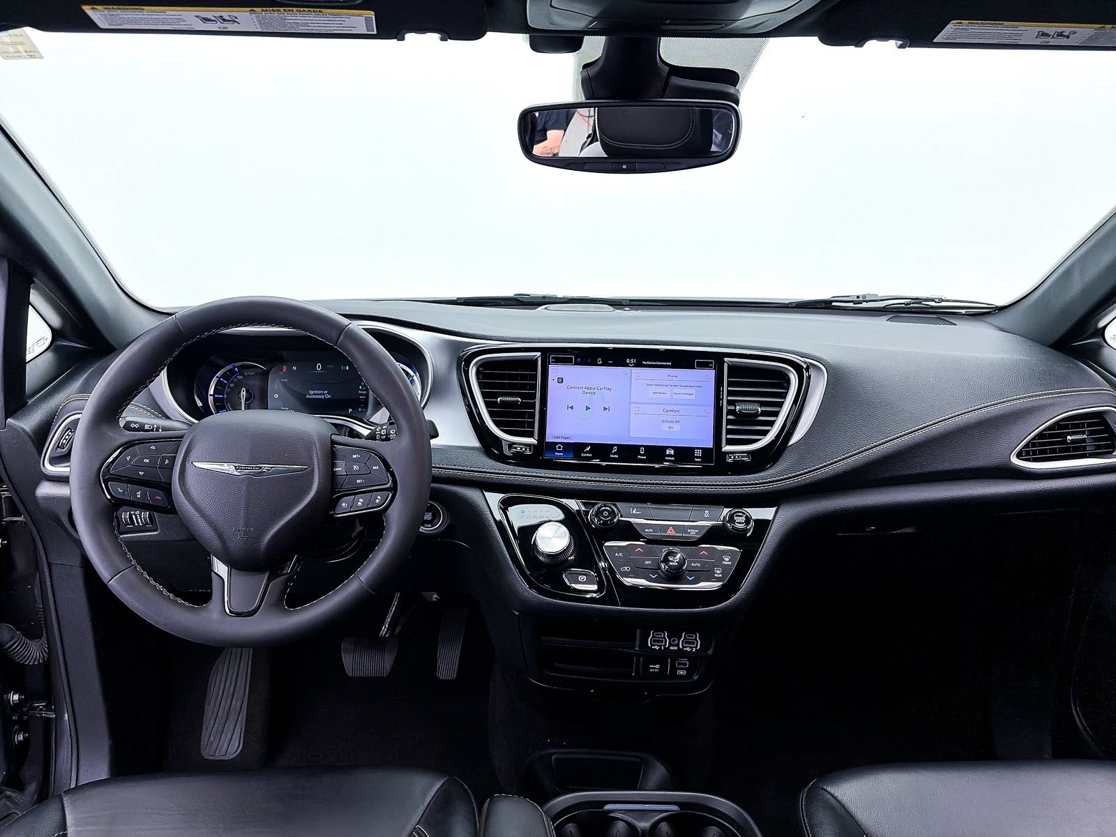 Used 2022 Chrysler Pacifica Touring-L w/ S Appearance Package FWD image 20