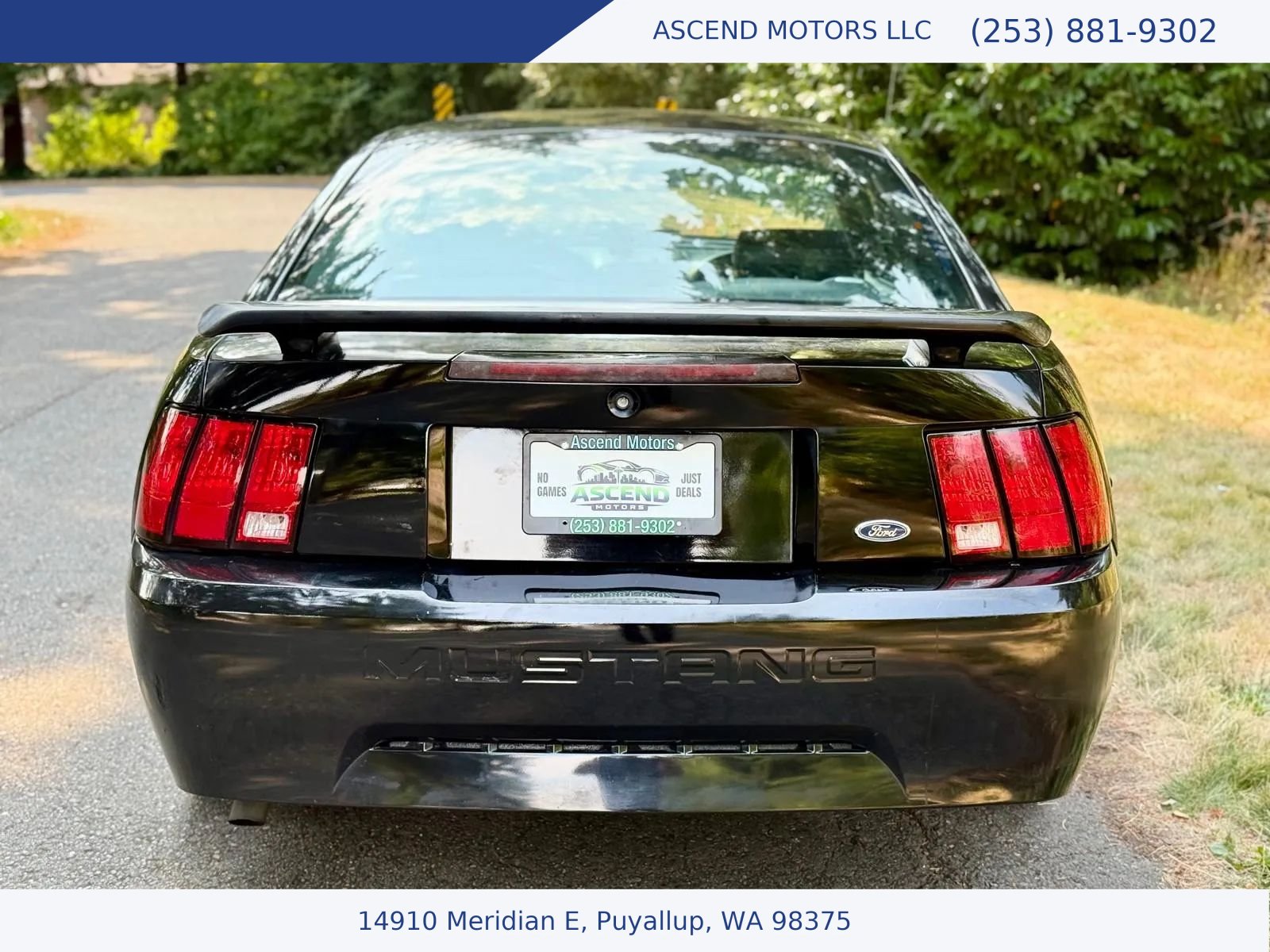Used 2004 Ford Mustang GT RWD image 4