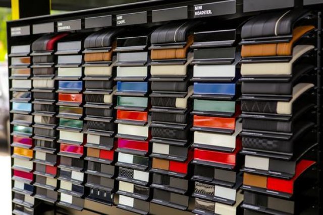 Used 2022 Tesla Model X Plaid image 32