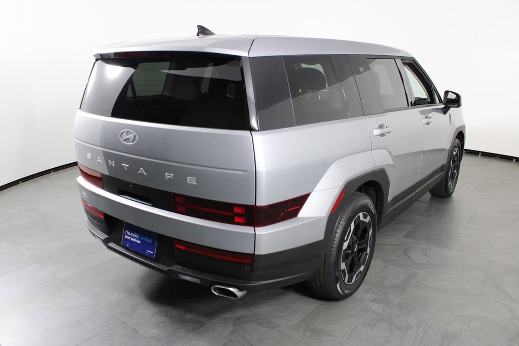 Used 2026 Hyundai Santa Fe SE image 16
