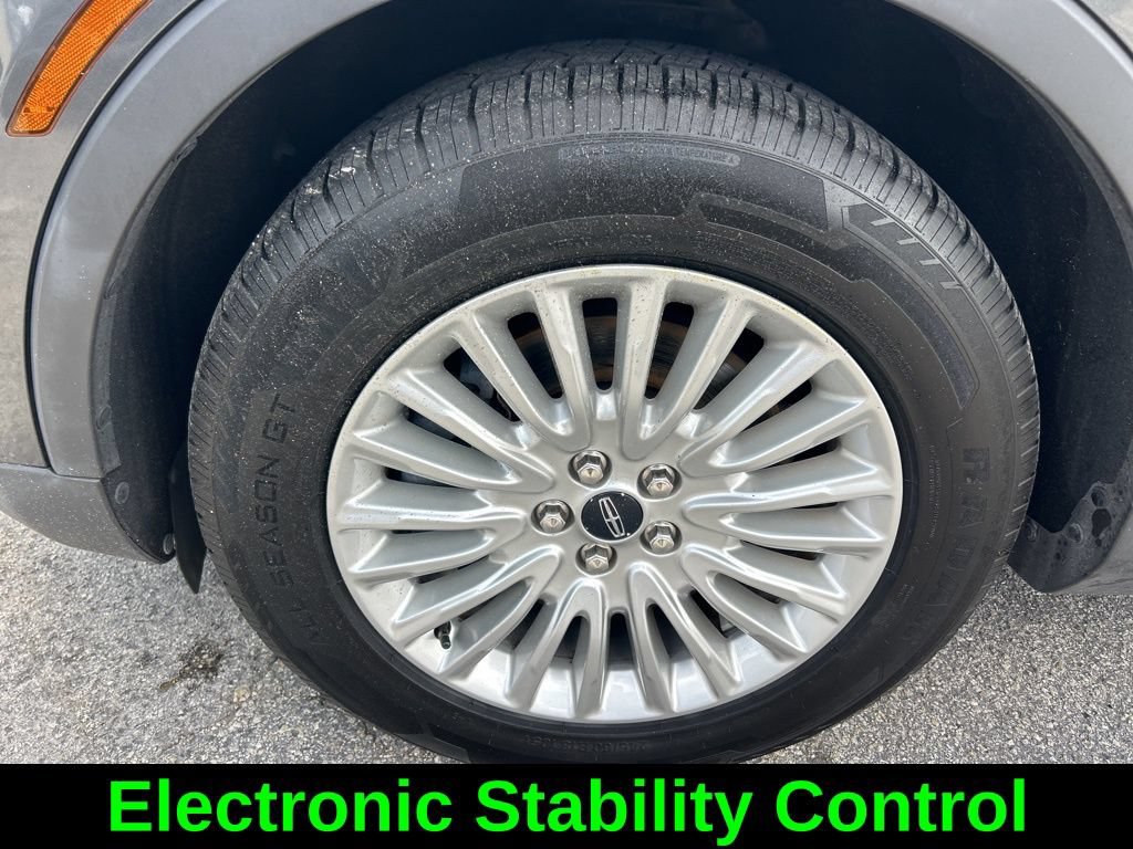 Used 2020 Lincoln Nautilus FWD image 19