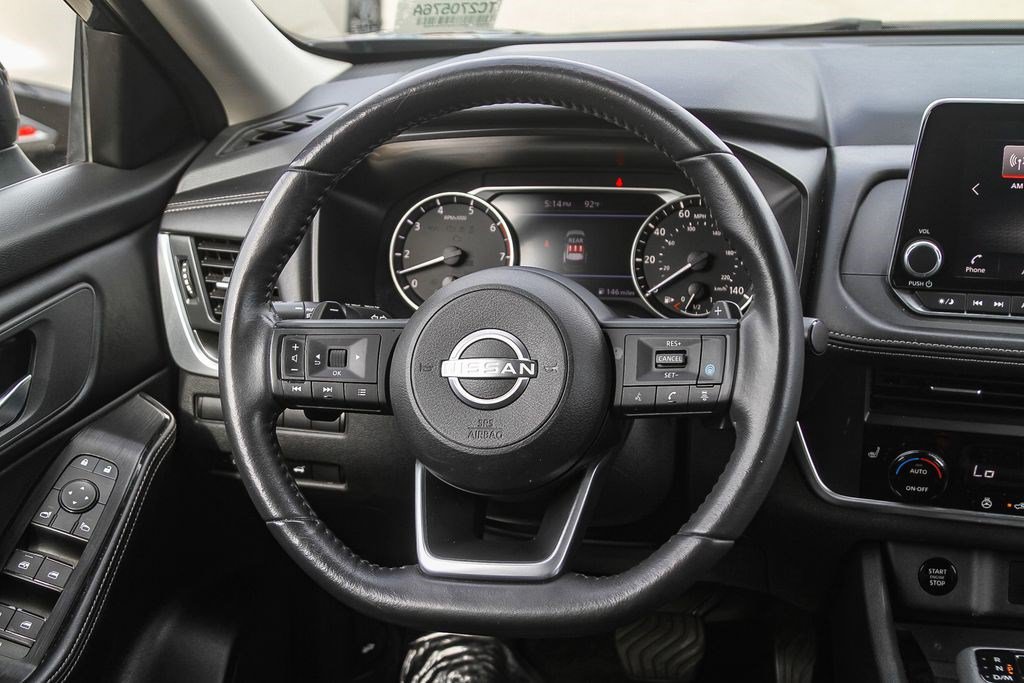 Certified 2024 Nissan Rogue SV w/ SV Premium Package FWD image 13