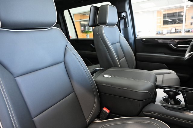 New 2026 GMC Yukon XL Elevation w/ Elevation Premium Package image 8