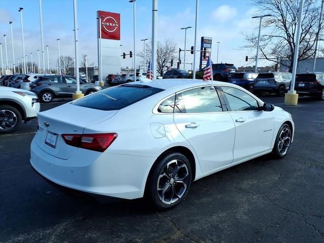 Used 2024 Chevrolet Malibu LT image 3