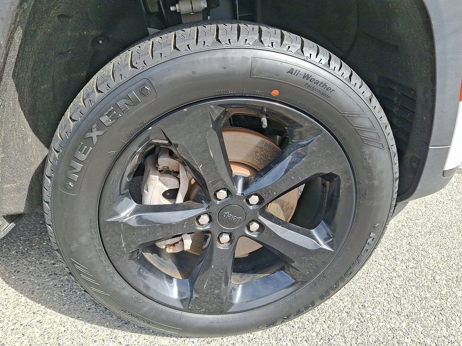 Used 2022 Jeep Grand Cherokee L Laredo image 8