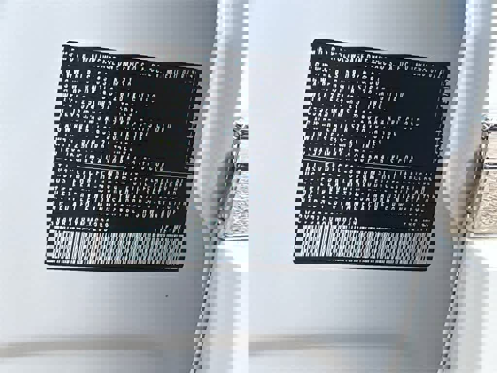 Used 2022 Volkswagen Tiguan SEL R-Line image 34