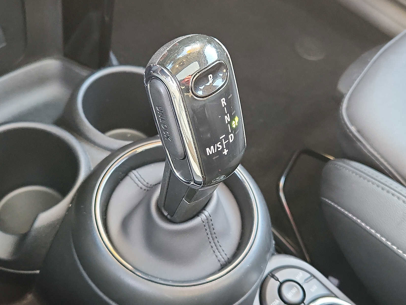 Used 2024 MINI Cooper S image 14