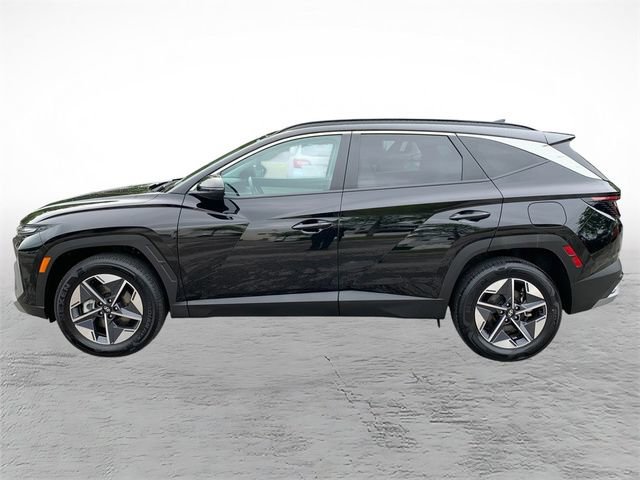 Certified 2025 Hyundai Tucson SEL AWD/4WD image 6