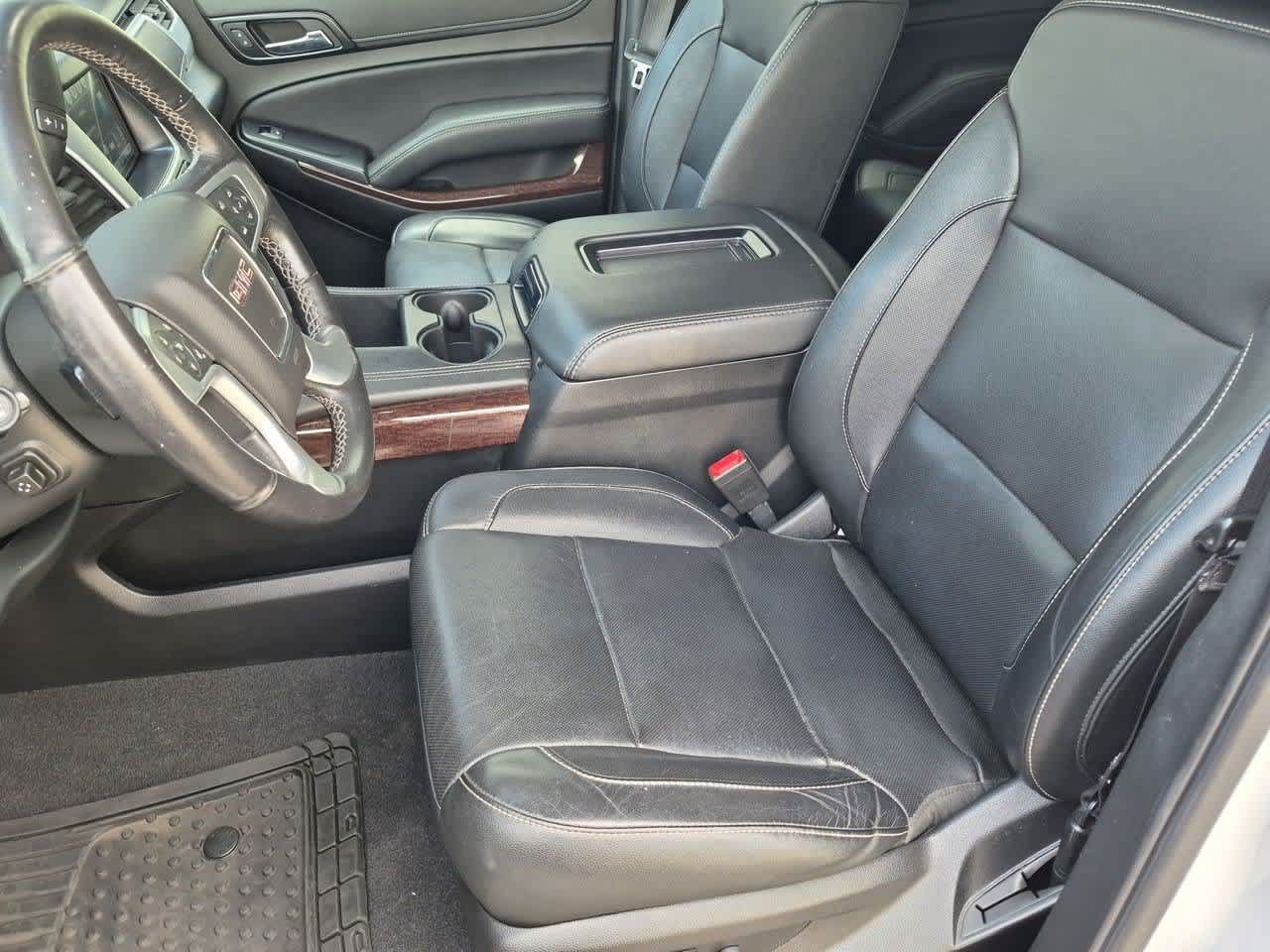 Used 2020 GMC Yukon SLT AWD/4WD image 16