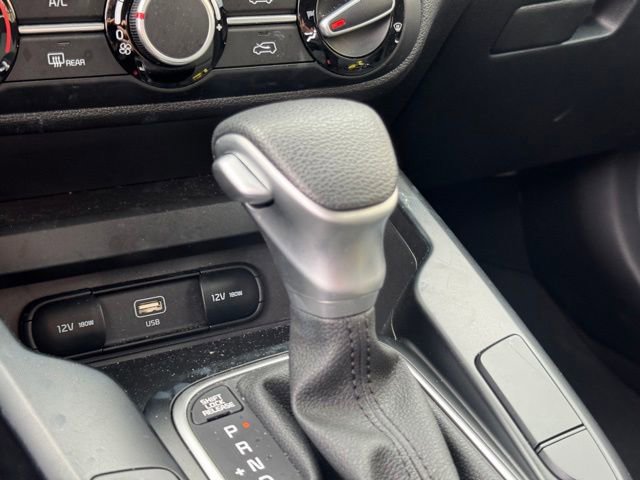 Certified 2025 Kia Soul LX image 19