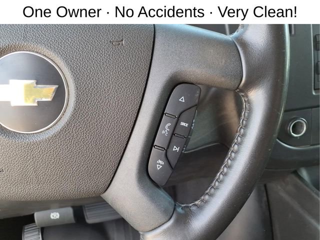 Used 2021 Chevrolet Express 3500 w/ Driver Convenience Package RWD image 17