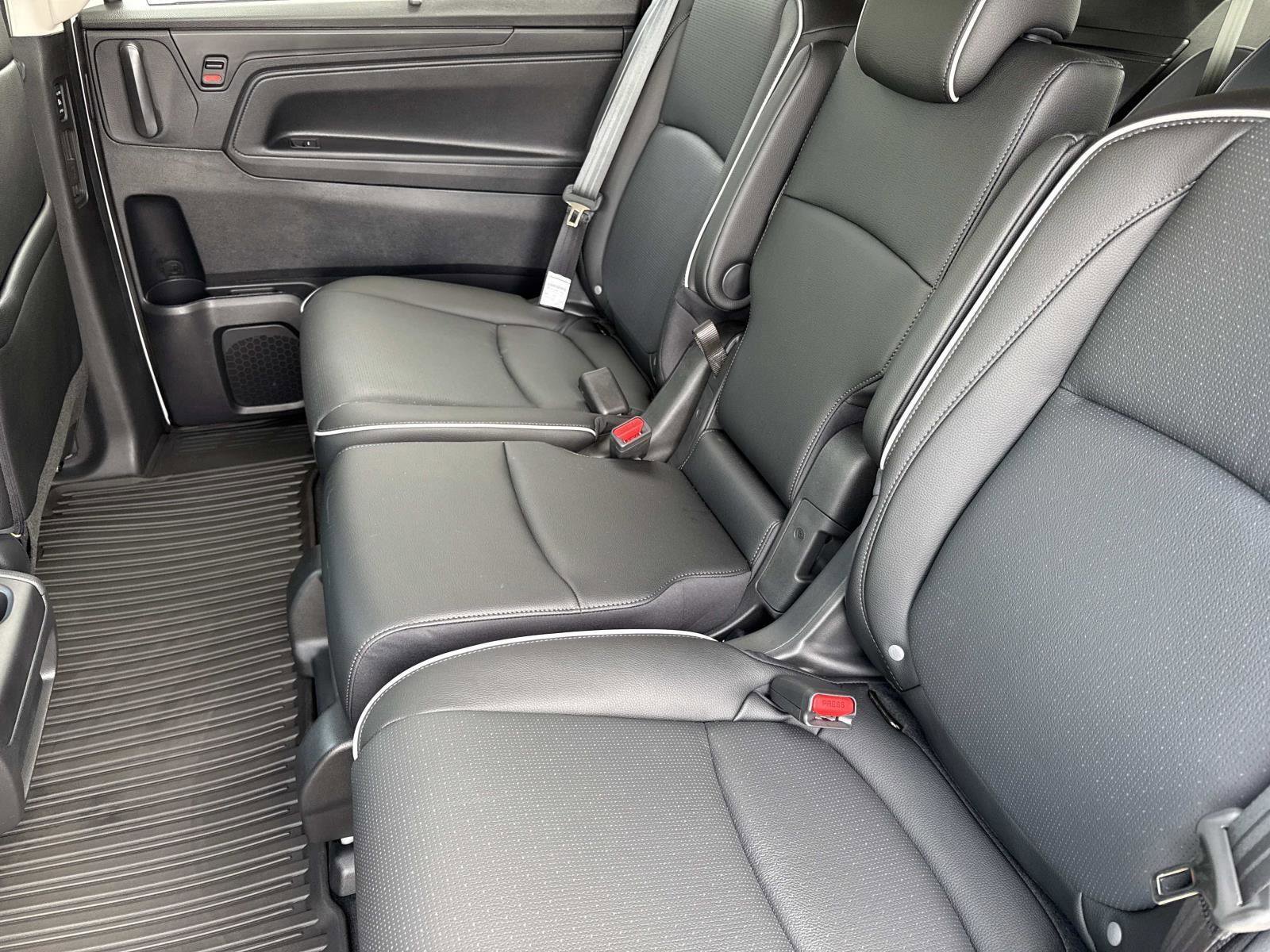 New 2026 Honda Odyssey Elite image 13