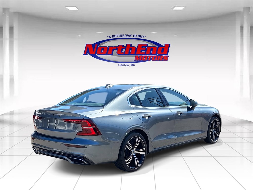 Used 2021 Volvo S60 T5 Inscription image 7