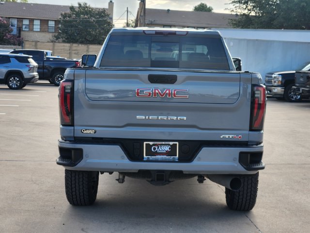 Used 2024 GMC Sierra 2500 AT4 w/ AT4 Preferred Package AWD/4WD image 14