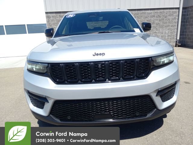 Used 2024 Jeep Grand Cherokee Limited w/ Luxury Tech Group II AWD/4WD image 8