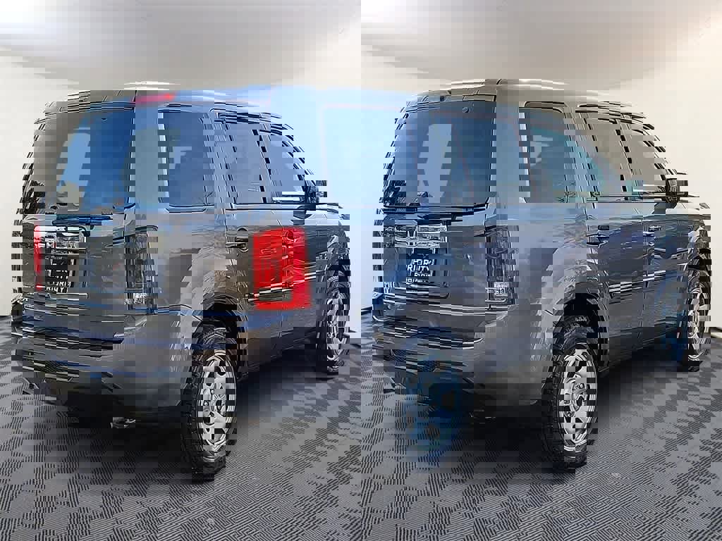 Used 2015 Honda Pilot LX image 4