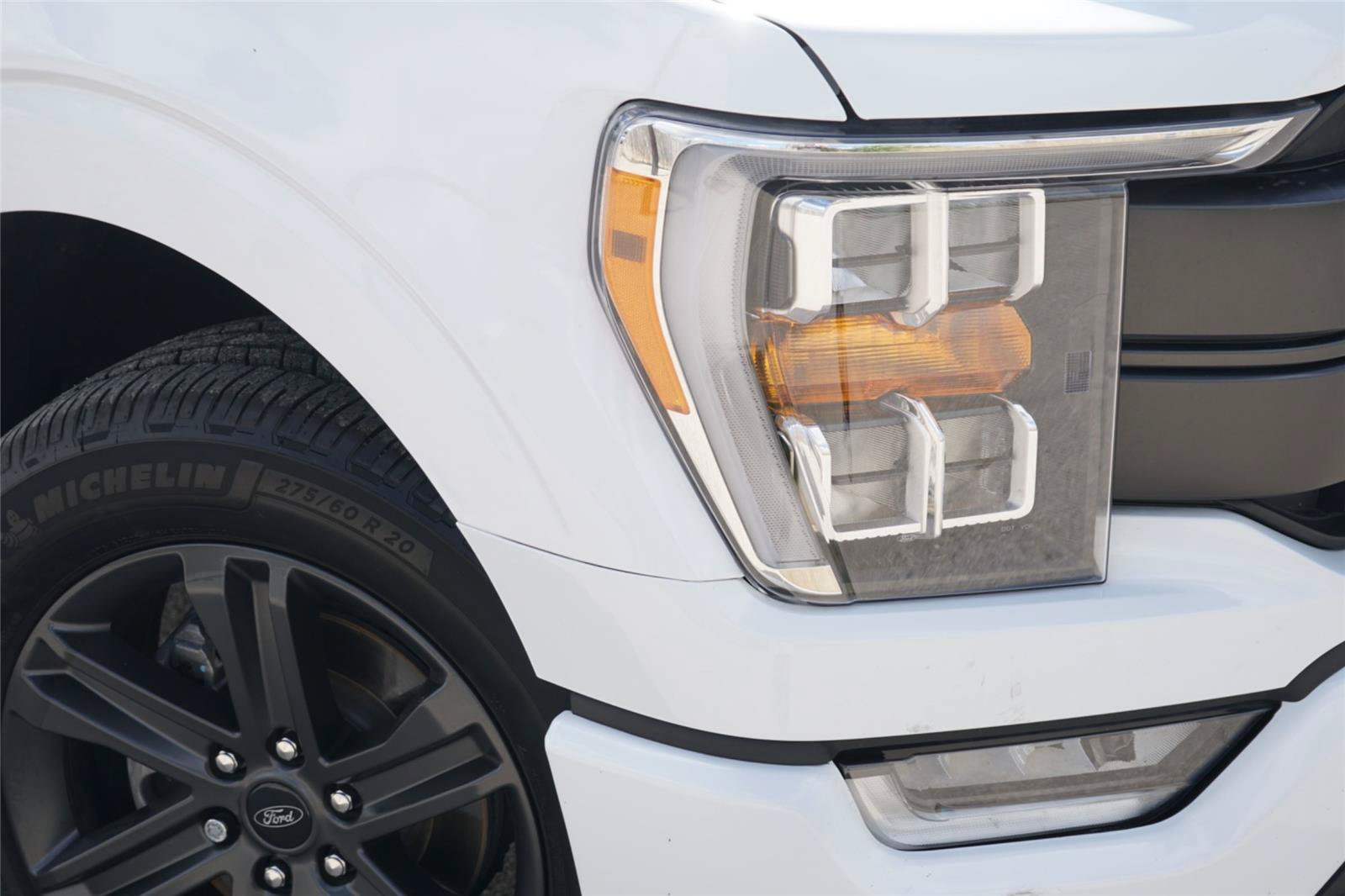 Used 2023 Ford F150 Lariat AWD/4WD image 3