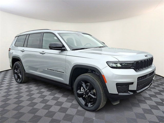 New 2025 Jeep Grand Cherokee L Altitude image 1