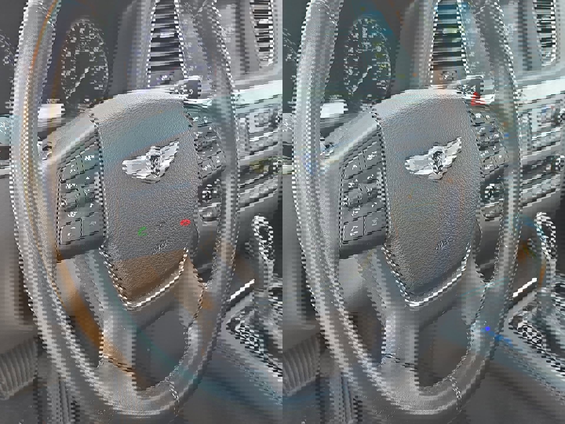 Used 2015 Hyundai Genesis 5.0 w/ Option Group 05 image 14