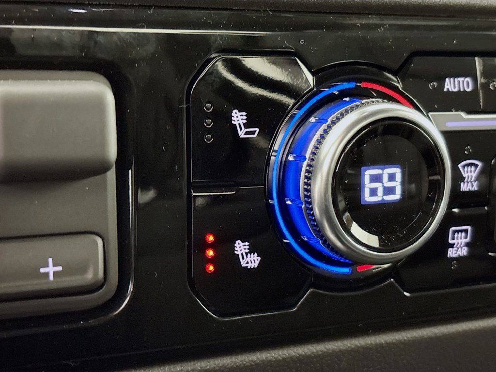 New 2026 GMC Sierra 1500 Elevation AWD/4WD image 19