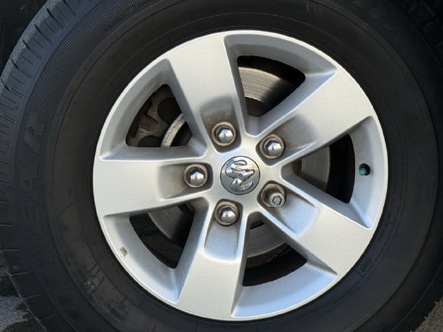 Used 2021 RAM 1500 Tradesman w/ Chrome Plus Package RWD image 10