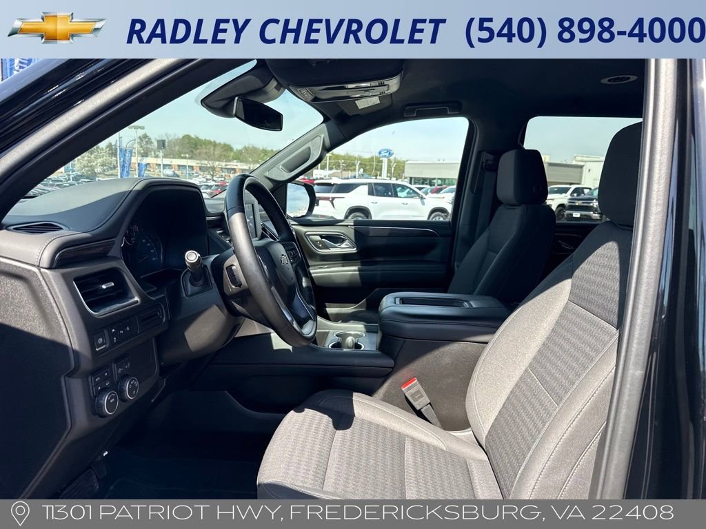 Used 2023 Chevrolet Tahoe LS image 3