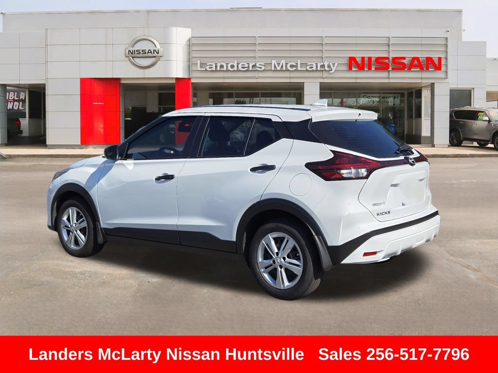 Used 2025 Nissan Kicks Play S FWD image 6
