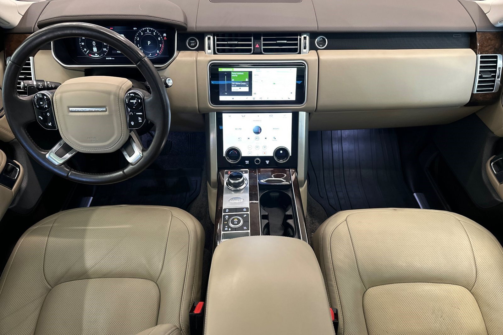 Used 2020 Land Rover Range Rover HSE image 27
