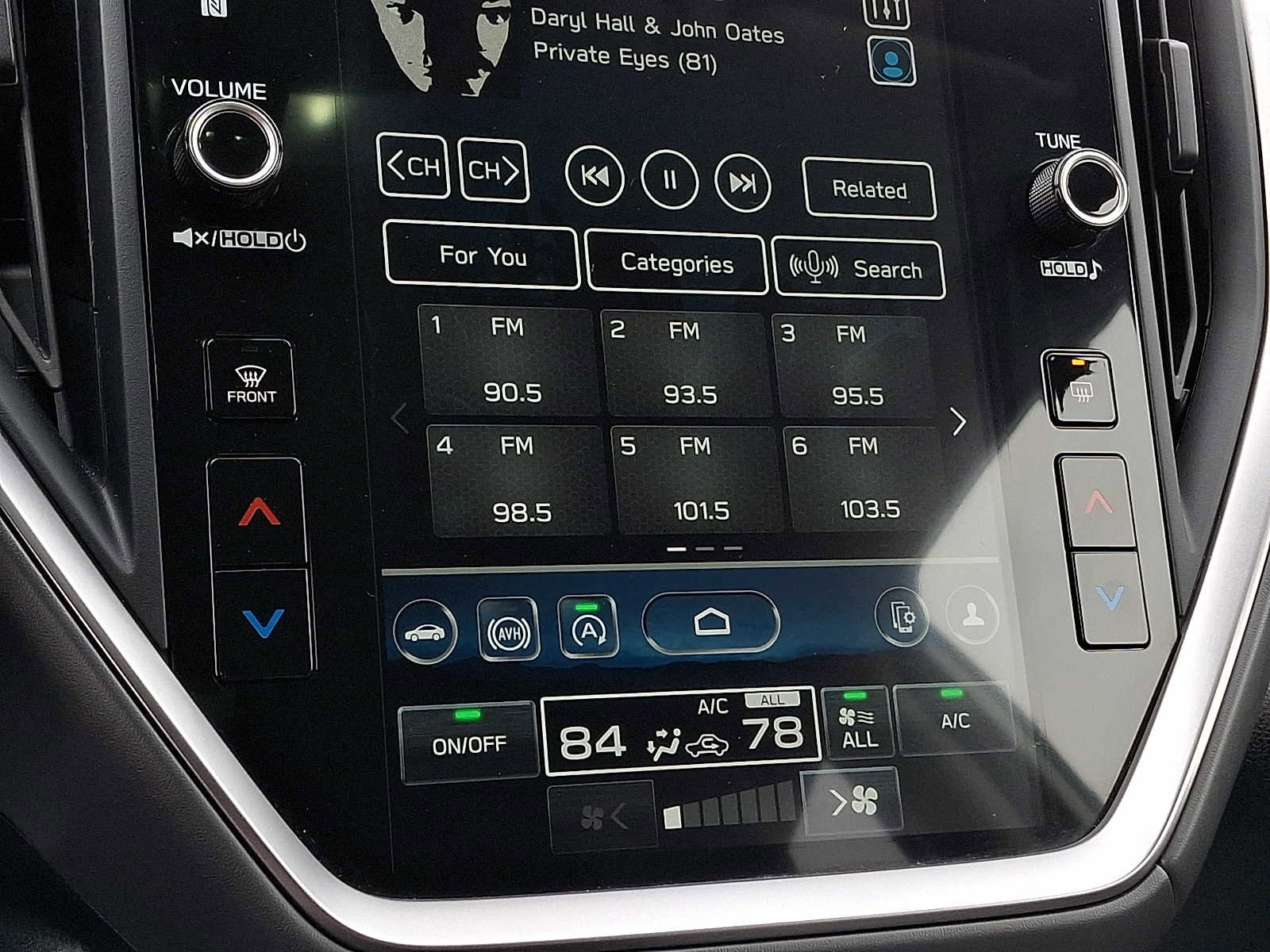 Used 2024 Subaru Crosstrek 2.0i Premium image 9