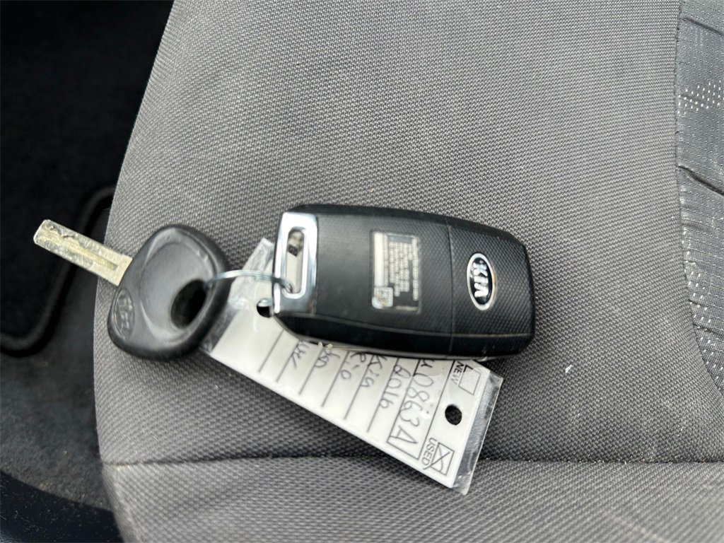 Used 2016 Kia Rio LX w/ Power Package image 32