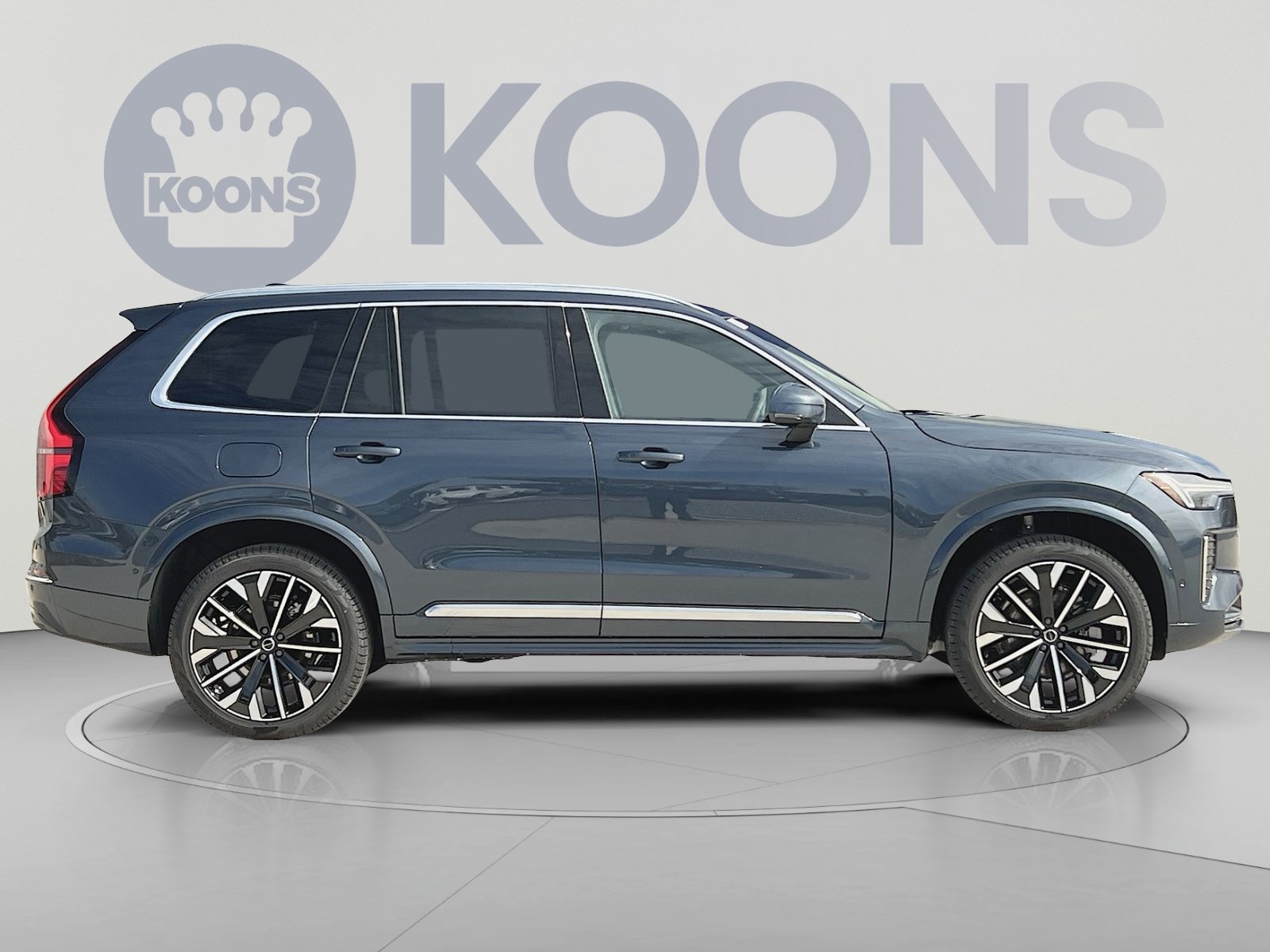 New 2026 Volvo XC90 B6 Plus w/ Protection Package Premier AWD/4WD image 17